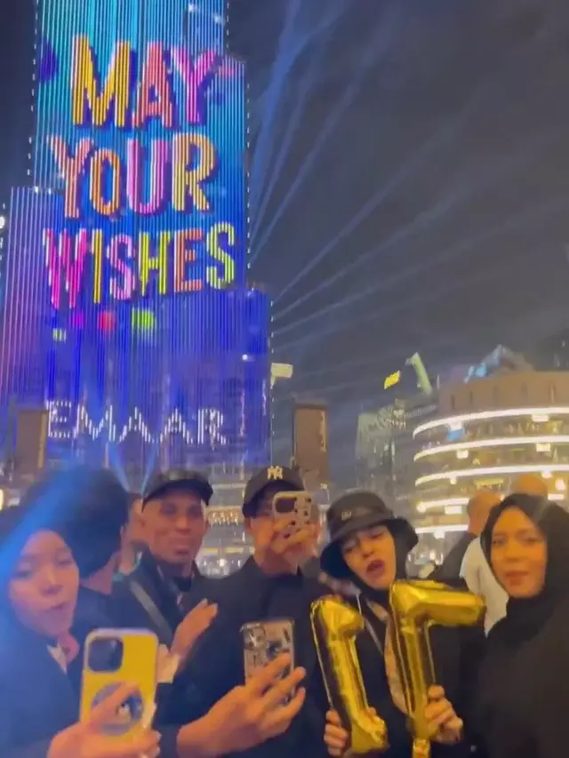 Ultah Fateh Halilintar di Burj Khalifa