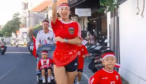Jennifer Bachdim Ajak Anak Lari 1,78 Km Rayakan Kemerdekaan RI