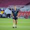 Pelatih kepala Timnas Indonesia, John Herdman saat latihan resmi menjelang laga FIFA Matchday melawan Oman di Stadion Utama Gelora Bung Karno (SUGBK), Senayan, Jakarta, Kamis (04/06/2026) WIB. (Bola.com/Bagaskara Lazuardi)
