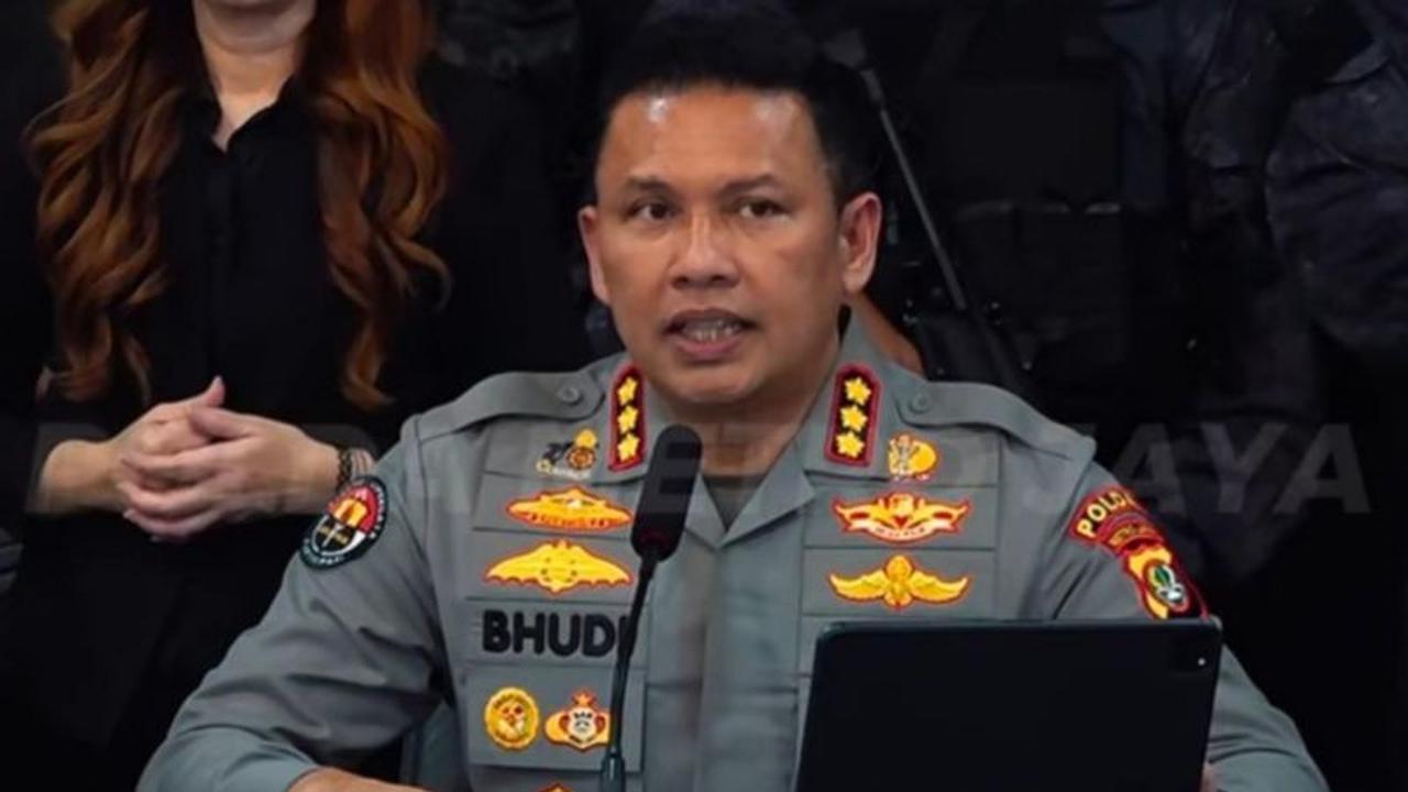 Polisi Selidiki Dugaan Pengeroyokan dan Pelemparan Pria dari Lantai Dua di Pasar Grogol Jakbar