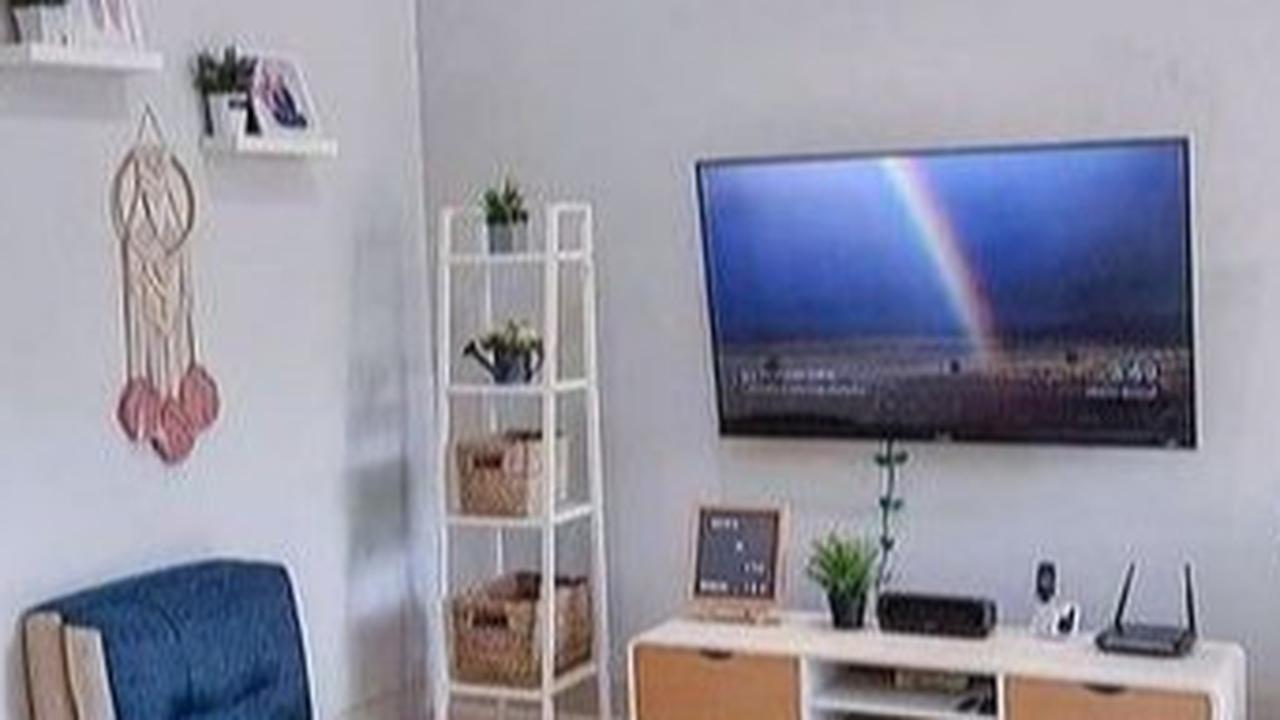 Desain Lemari TV Minimalis Kayu, Solusi Elegan untuk Ruang Hiburan Idaman
