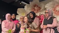 Ultah ke-30, Prilly Latuconsina Dapat Kado Adopsi Orangutan dari Fans
