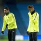 Lionel Messi (kanan) berlatih dengan Neymar dan Suarez (AFP)