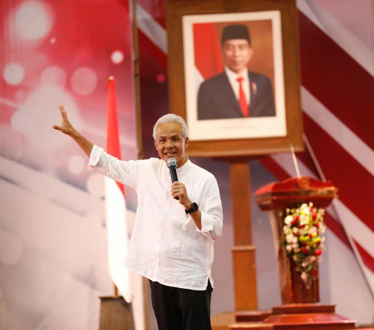 Sekjen PDIP Hasto Kristiyanto mengungkapkan, pihaknya akan mendeklarasikan sosok cawapres Ganjar Pranowo pada Rabu 18 Oktober 2023 pukul 10.00 WIB di DPP PDIP, Jakarta.