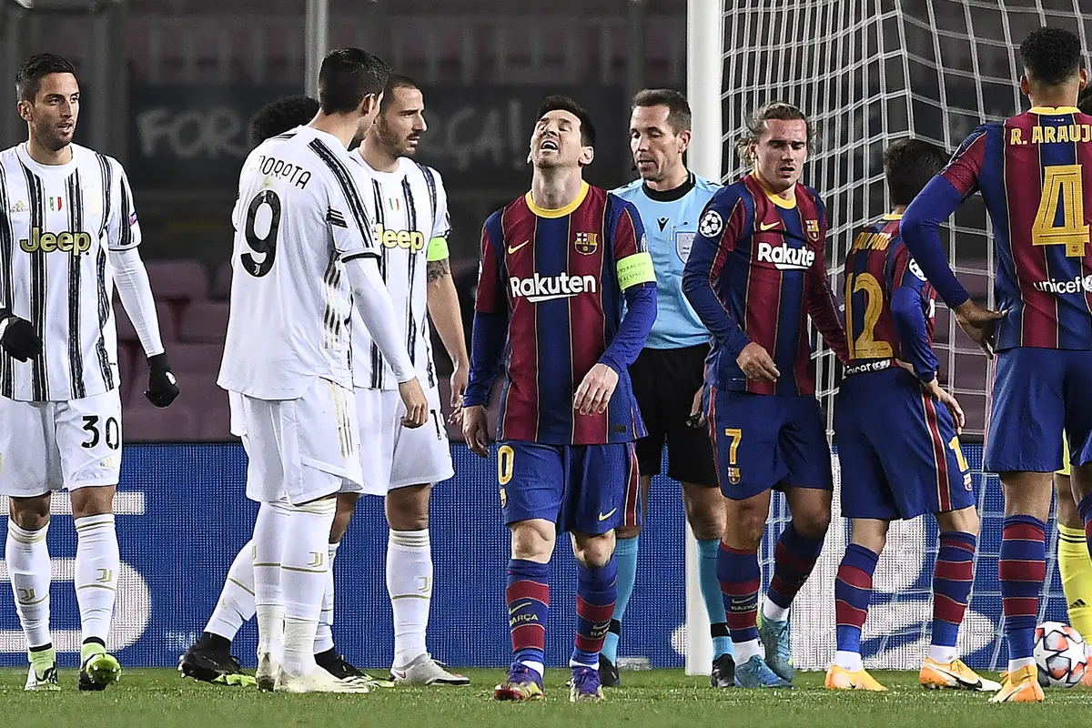 Cristiano Ronaldo Gemilang, Juventus Bungkam Barcelona 3-0 di Camp Nou