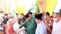 Menteri BUMN Erick Thohir halal bihalal bersama para santri di Pondok Pesantren Mathla&rsquo;ul Anwar Banten, (11/5/2022).