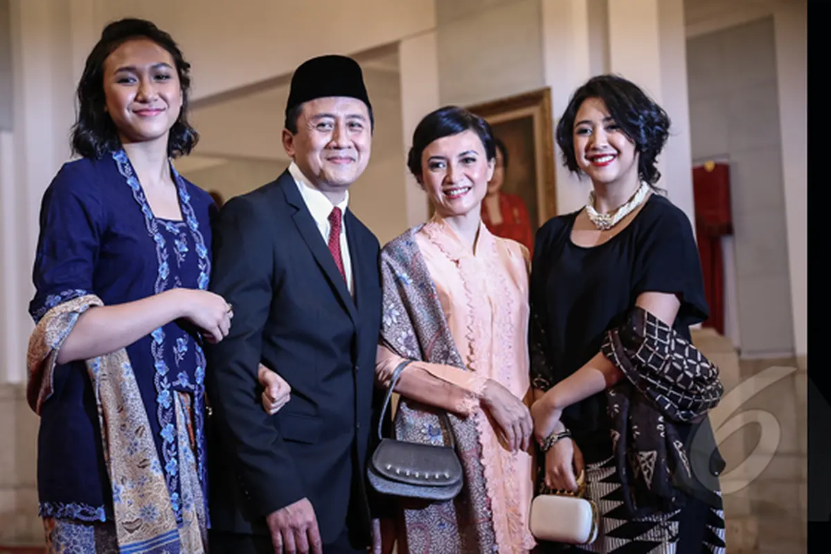 Ekspresi Sherina Usai Sang Ayah Dilantik Jokowi
