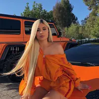 Ini reaksi Kylie Jenner yang mengalami perubahan tubuh setelah hamil dan melahirkan.(Instagram/kyliejenner)