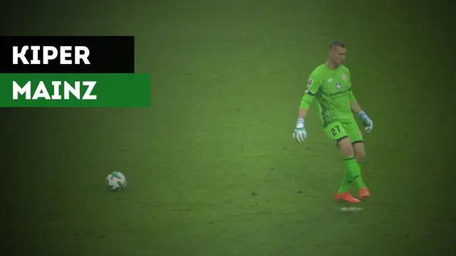 Berita video aksi kiper Bundesliga dari klub Mainz 05, Robin Zentner, menjadi viral setelah aksinya menendang angin dalam pertandingan melawan Borussia Monchengladbach, Sabtu (4/11/2017).