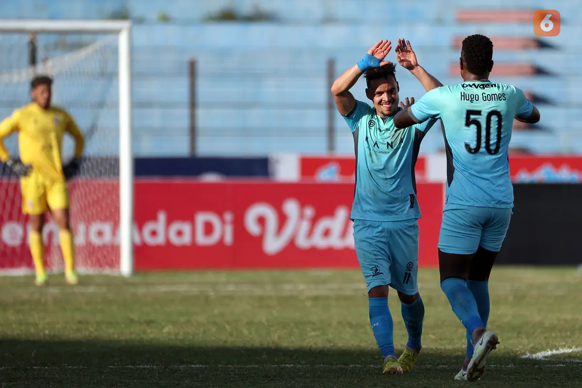 Foto: Aksi Memikat Alberto Goncalves dan Lulinha Bawa Madura United Sikat Arema FC dalam Lanjutan BRI Liga 1