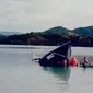Kapal Todak 02 yang merupakan bantuan dari Kementerian Kelautan dan Perikanan (KKP) yang dihibahkan ke Pemerintah Daerah Kabupaten Boalemo tenggelam (Arfandi Ibrahim/Liputan6.com)
