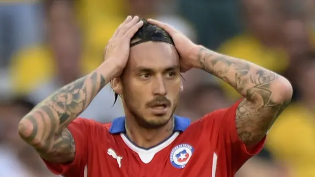 Mauricio Pinilla