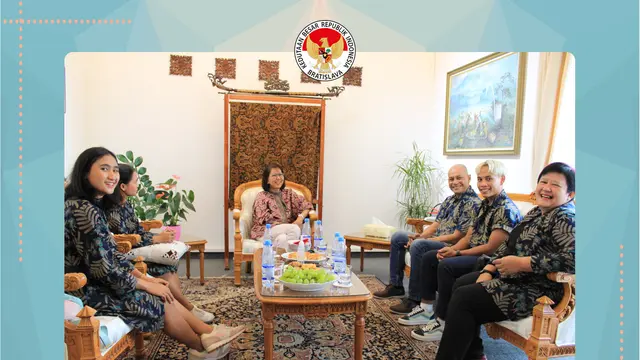 Tim senam aerobik dari Persatuan Senam Indonesia (Persani) bertemu Dubes RI di Slowekia.