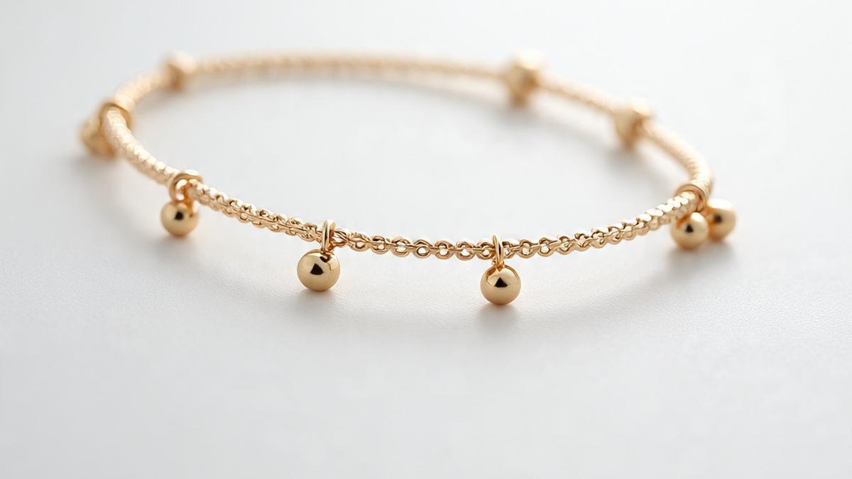 9 Model Gelang Emas Charm Minimalis Islami Terbaru, Cek Harga Terupdate Di sini!