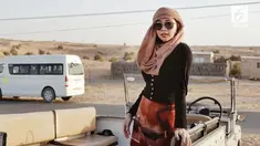 Nikita Willy menjadi perbincangan hangat warganet lantaran foto berhijab dan bercadar yang diunggahnya di instagram