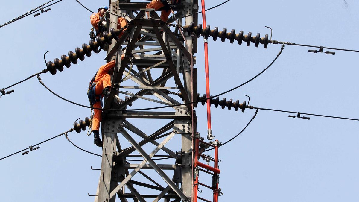 Jamin Pasokan Listrik, PLN Grup Pastikan Patuh Regulasi
