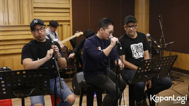 Sammy Simorangkir dan Kerispatih latihan jelang konser