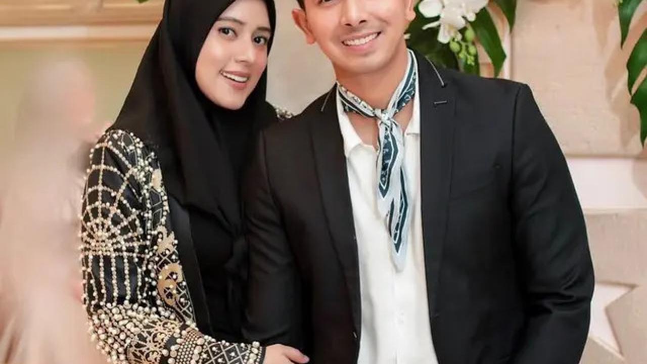 Mendidik dengan Cinta, Fairuz A Rafiq dan Sonny Septian Kenalkan Anak pada Agama Sejak Dini