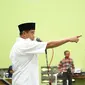 Panglima Santri yang juga Wakil Gubernur Jawa Barat Uu Ruzhanul Ulum siap mengerahkan santrinya menuntut permintaan maaf Arteria Dahlan. (Liputan6.com/Jayadi Supriadin)