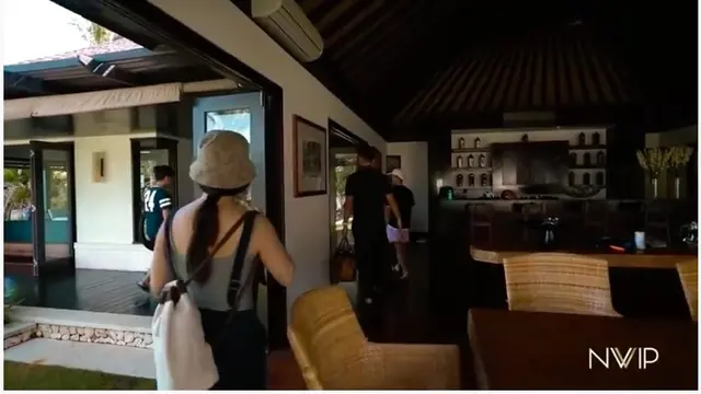 Vila Kakak Ipar Nikita Willy