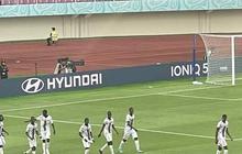 Piala Dunia U-17 Grup B, Mali Gilas Uzbekistan 3-0