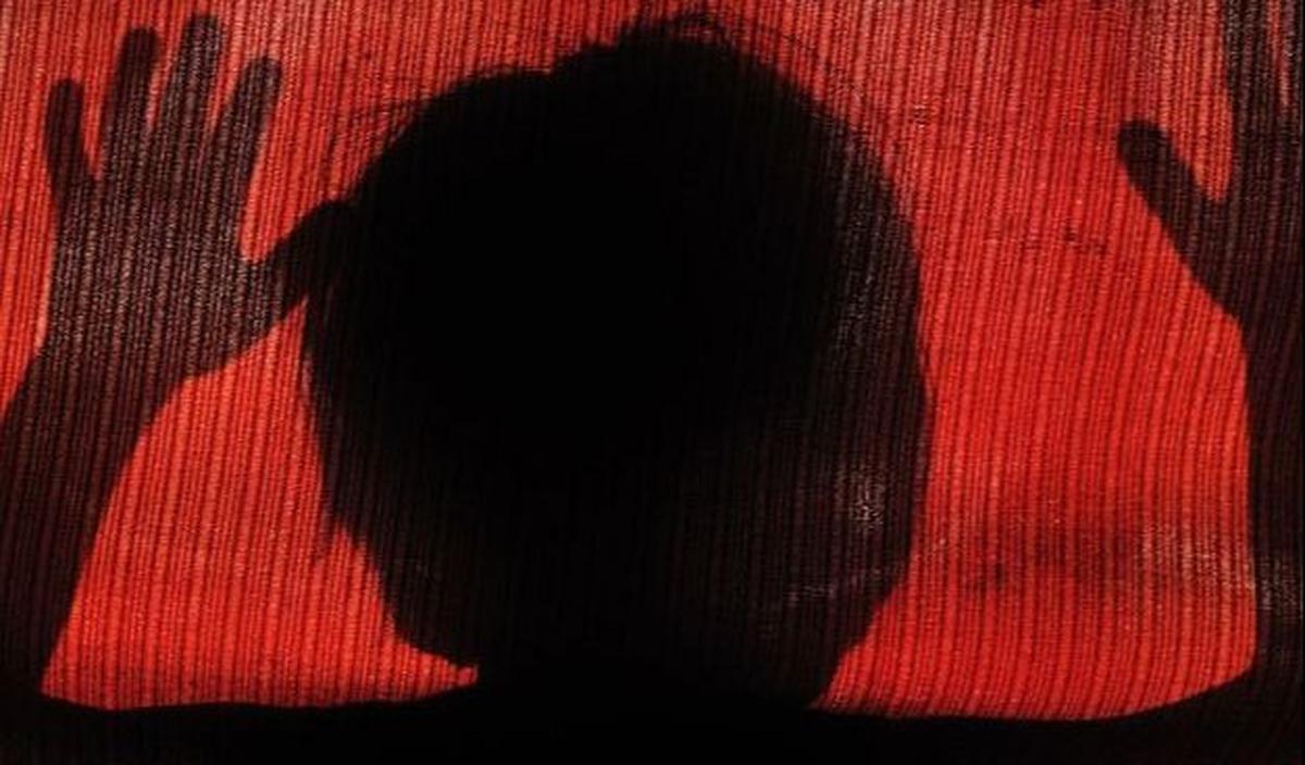 Pencarian pemilik akun Facebook ‘Icha Shakila’, karena adanya motif dari R yang mengaku disuruh si pemilik akun untuk melakukan pelecehan.&nbsp;<br>