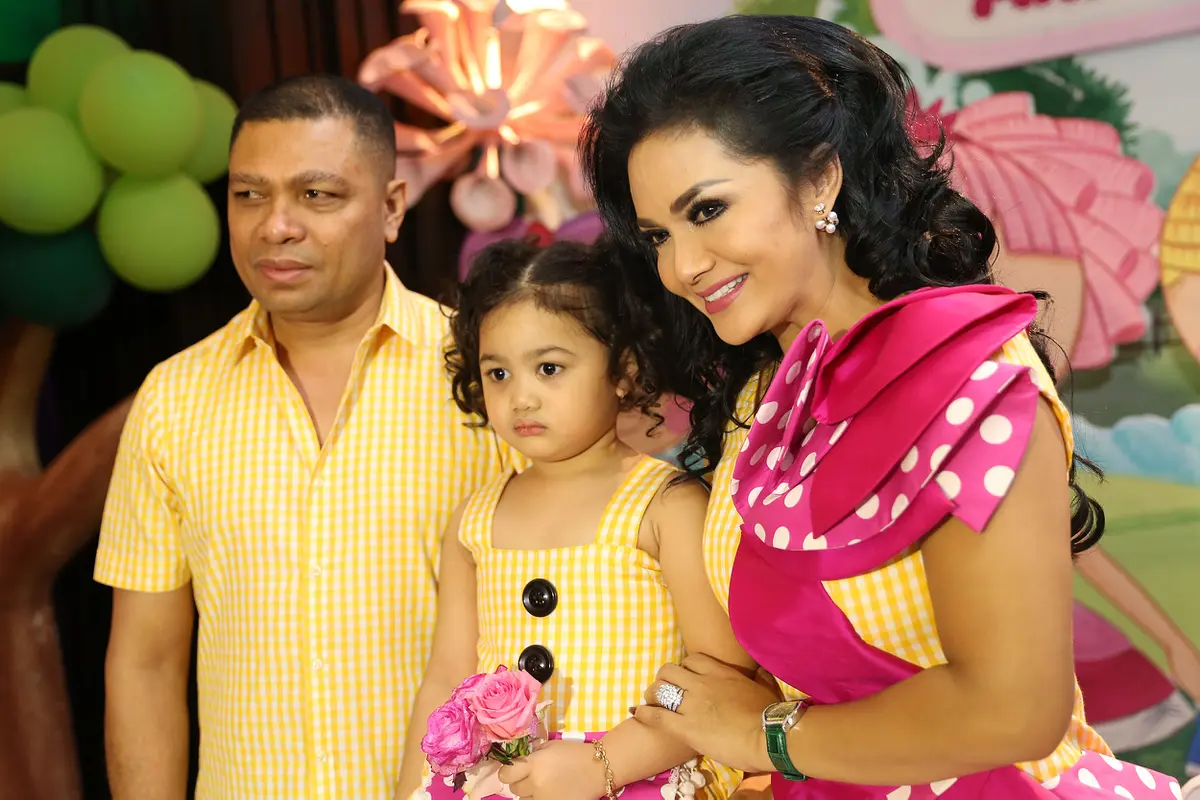 Raul Lemos, Amora, dan Krisdayanti
