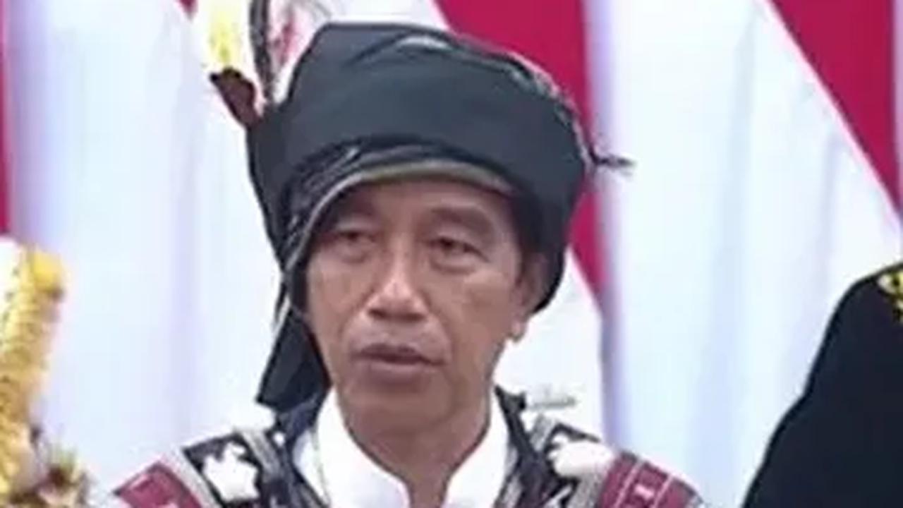 VIDEO: Jokowi Banggakan Utang Indonesia Turun Kalahkan Malaysia Hingga China
