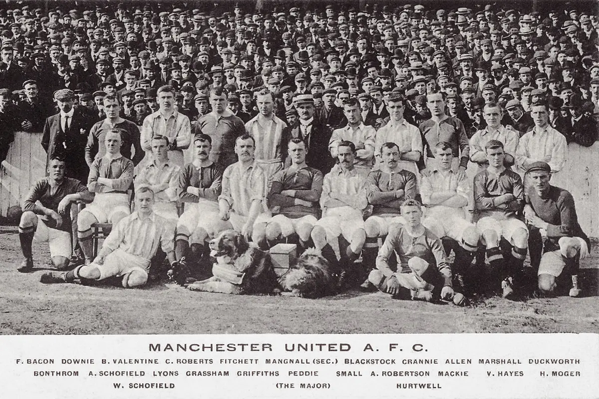 Ilustrasi Manchester United 1904-1905