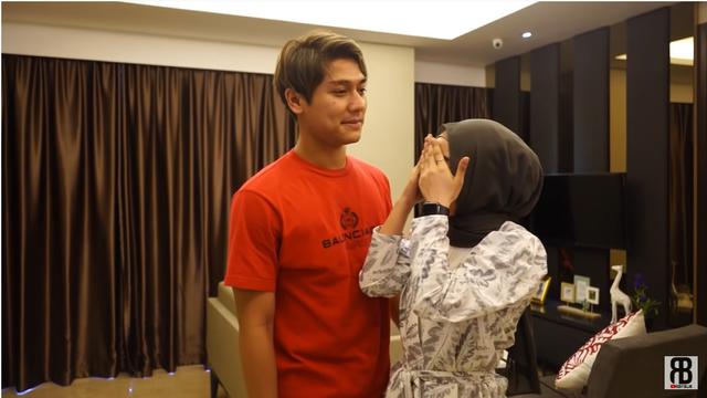 6 Kado Mewah Rizky Billar Untuk Lesti Kejora, Harganya Fantastis