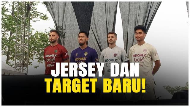 Persita Tangerang resmi memperkenalkan skuad dan jersey anyar untuk menghadapi BRI Super League 2025/2026 dalam acara megah bertajuk Pendekar Fest di Stadion Indomilk Arena!