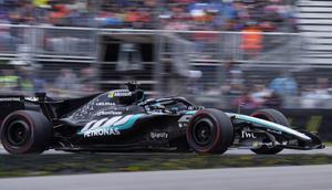 Pembalap Inggris dari tim Mercedes, George Russell, berlomba selama Grand Prix Formula 1 Kanada 2026 di Sirkuit Gilles-Villeneuve di Montreal, Kanada, pada 25 Mei 2026. (Geoff Robins/AFP)