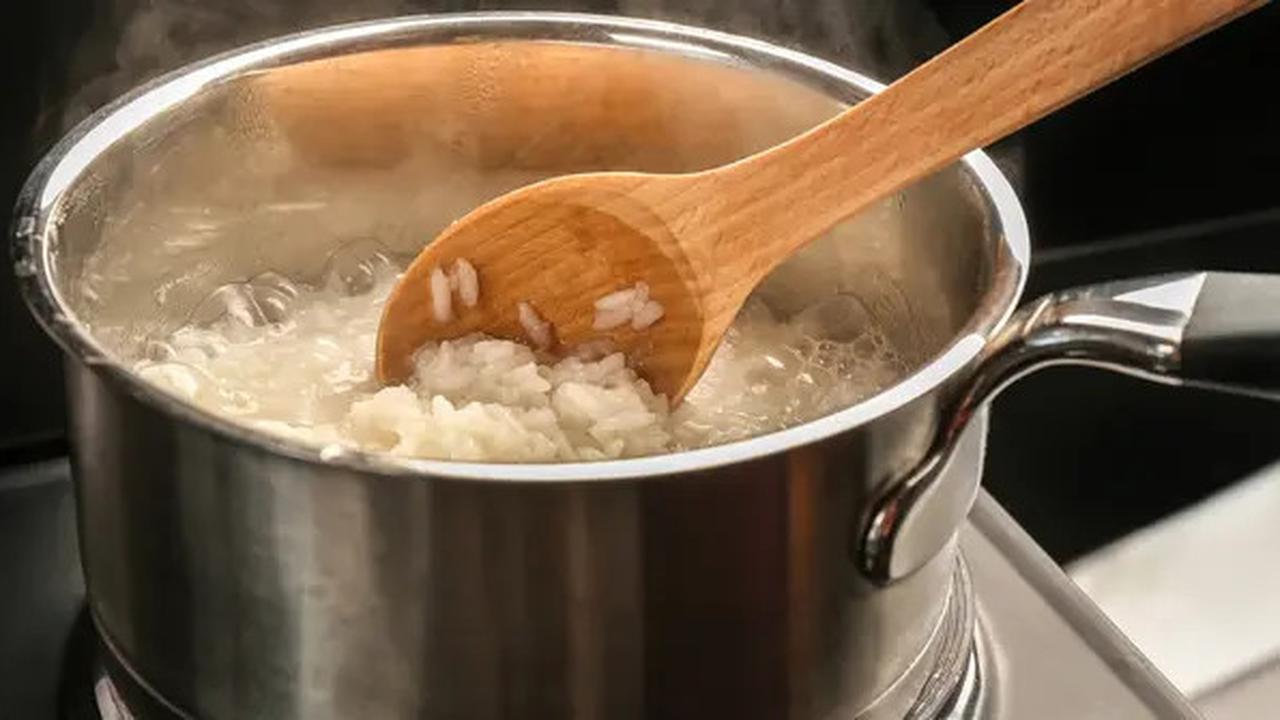 Cara Memasak Nasi Sederhana, Cukup Gunakan Panci Tanpa Perlu Dikukus