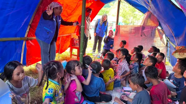 Pemerintah Didesak Segera Bangun Sekolah Darurat untuk Siswa Terdampak Gempa NTT
