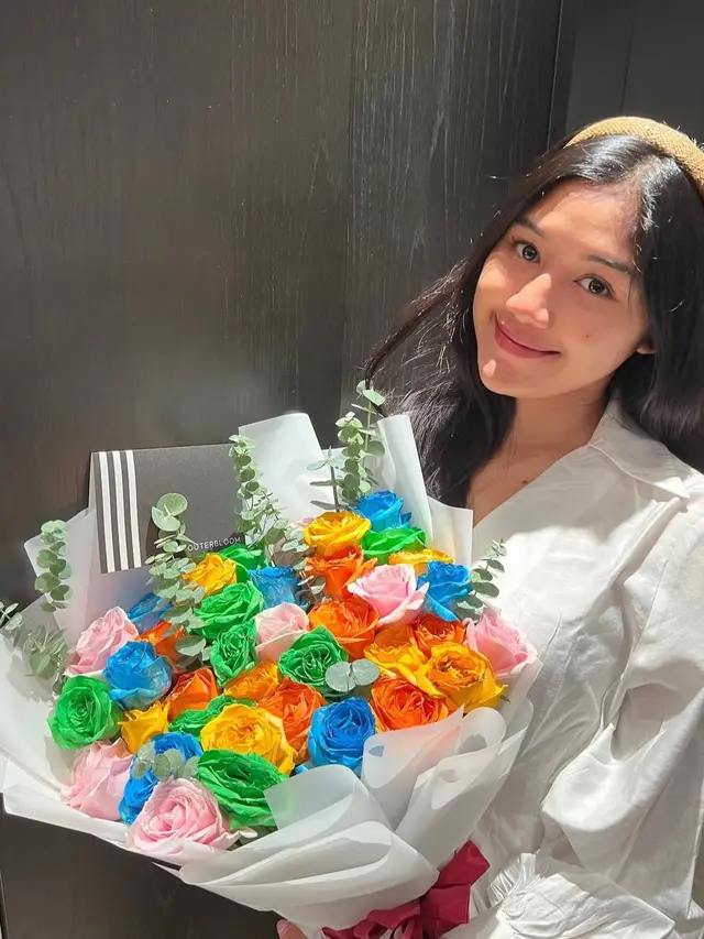 Padu Padan Outfit ala Erina Gudono (Instagram/@erinagudono)