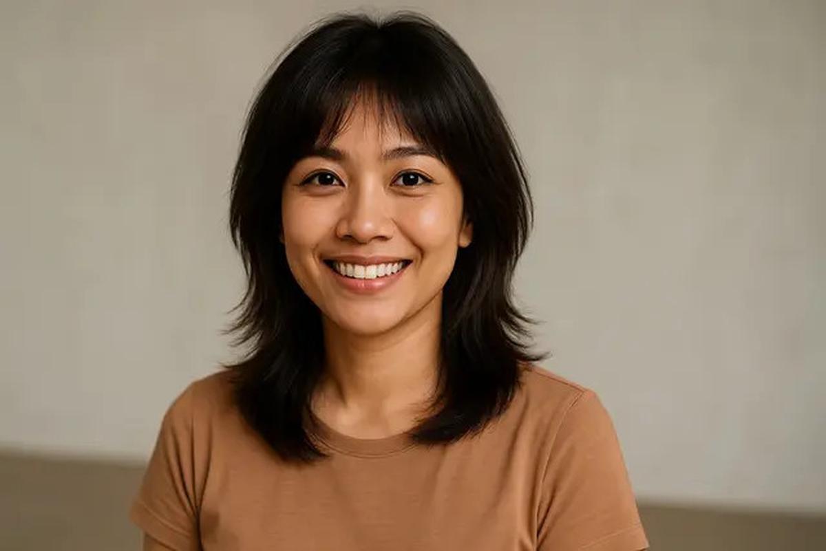 10 Model Rambut Shaggy Layer Ibu-Ibu 2025 agar Terlihat Natural Muda, Cocok untuk Segala Usia