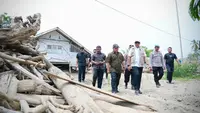BNPP Tinjau Penanganan Pascabanjir di Pidie Jaya, Pastikan Tanggul Sungai Permanen