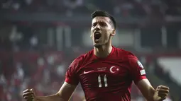 Dua gol Turki dicetak oleh Umut Nayir menit 72 dan A. Guler pada menit ke 80. (Murat Akbas/Dia Images via AP)
