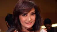 Kiki Amalia Nge-DJ Sekaligus Keliling Indonesia