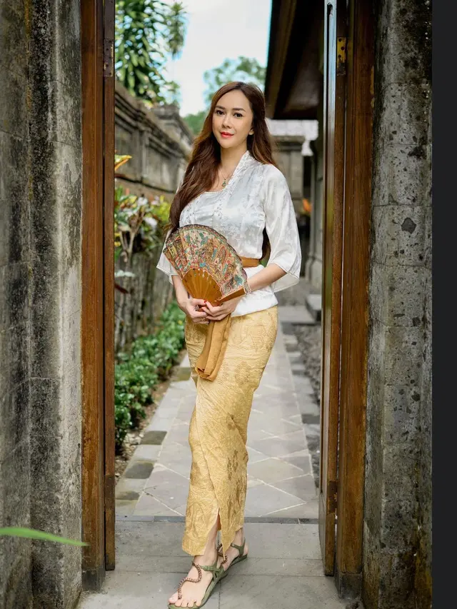 Aura Kasih. (Foto: Dok. Instagram @aurakasih)