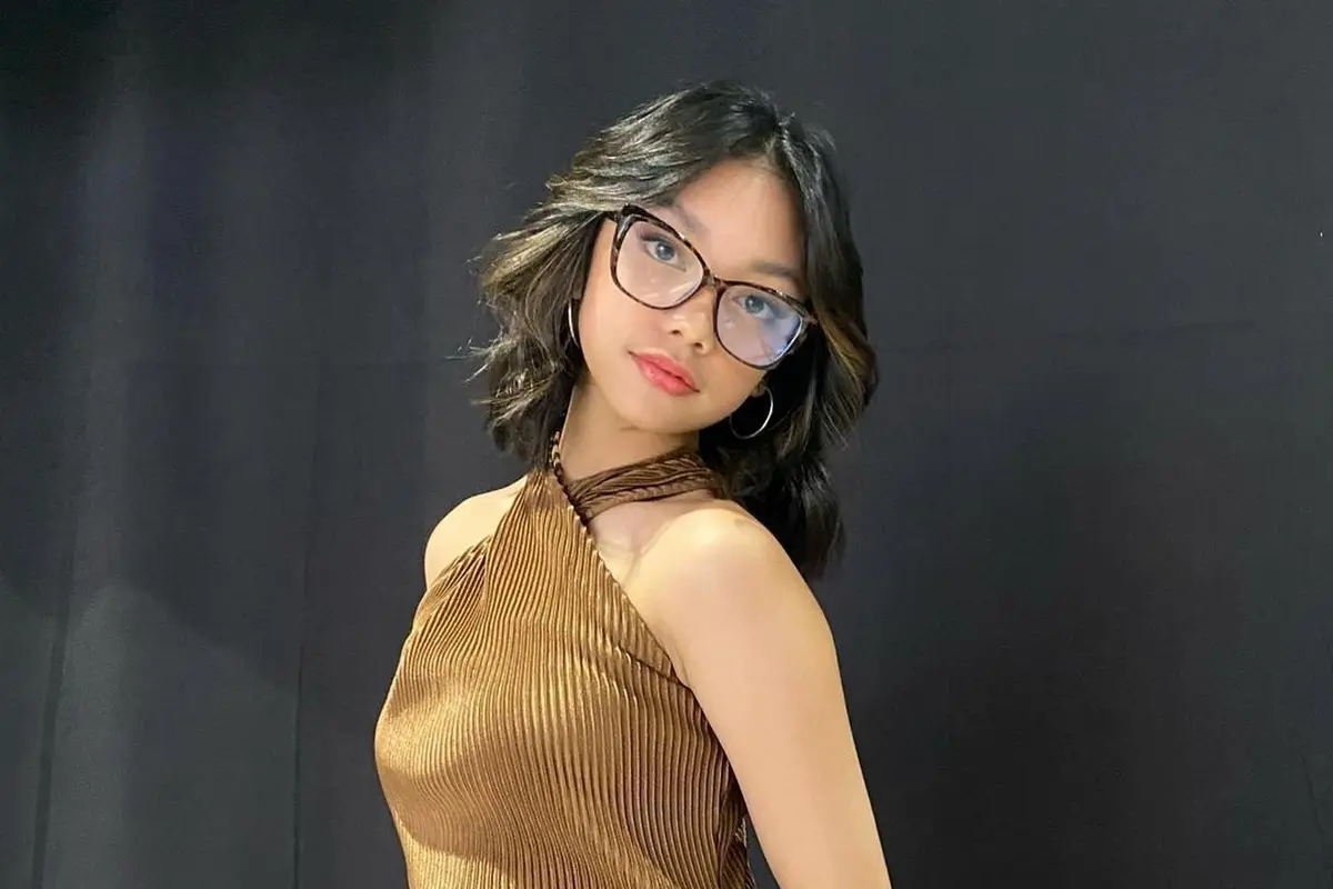 Naura Ayu makin hot di usia remaja