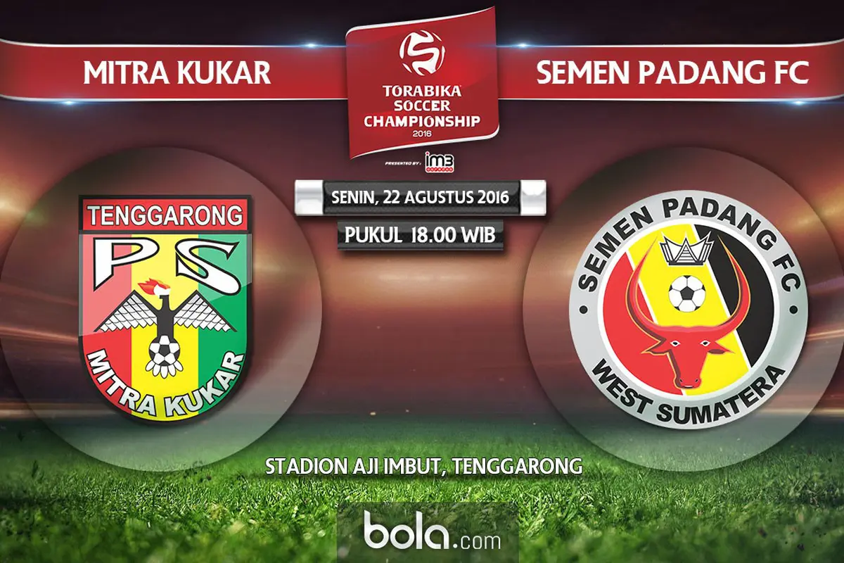 Mitra Kukar Vs Semen Padang FC (Bola.com/Adreanus Titus)
