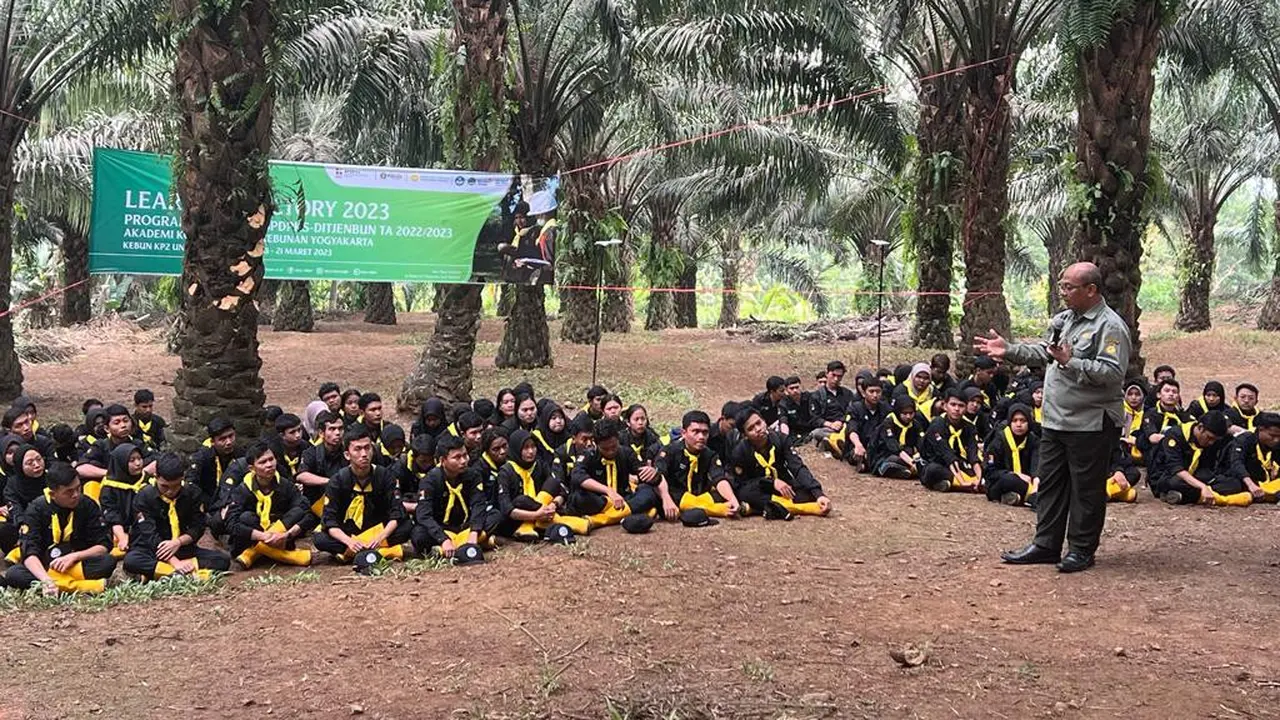 Perkuat Generasi Penerus Perkebunan, Kementan Berdayakan Milenial