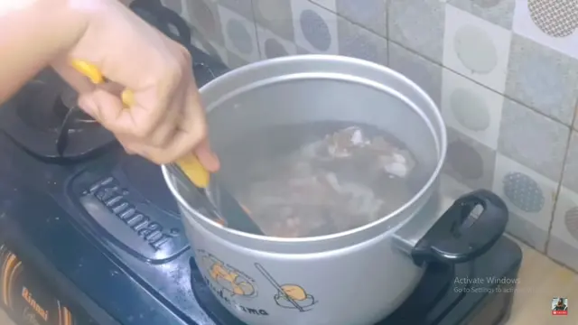 Tanpa Dipresto, Ini Cara Efektif Empukkan Iga Sapi Agar Hemat Gas