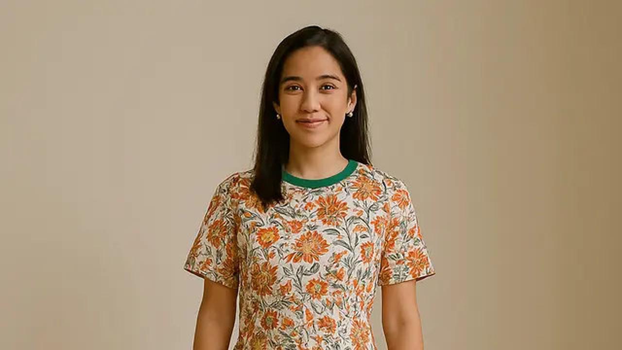 5 Model Jahitan Baju Batik Wanita Terbaru dengan Gaya Modern di Tahun 2025