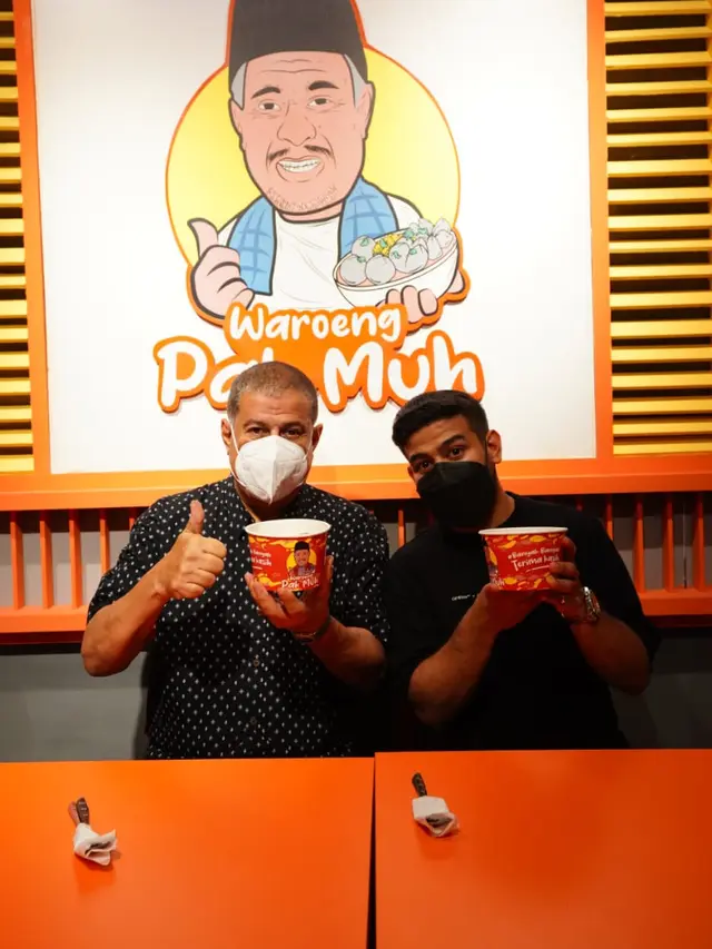 Fadil Jaidi membesarkan Waroeng Pak Muh bersama Nikmat Group. (IST)