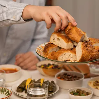 Ilustrasi makanan sahur (copyright Pexels/G&uuml;l Işık)