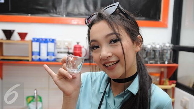 Ini Pemain Dan Sinopsis Tvm Perdana Sinemart Pacar Untuk Adikku Showbiz Liputan6 Com