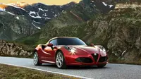  Alfa Romeo kali ini bekerja sama dengan Maserati untuk pengembangan mobil tersebut.