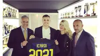 Kekasih Seksi Cegah Icardi Hengkang dari Inter Milan